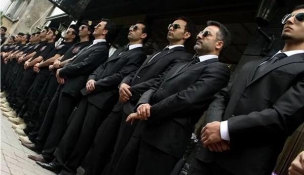 لو رفتن دستمزد بادیگارهای بازیگران ایرانی ! ، ساعتی چند ؟!